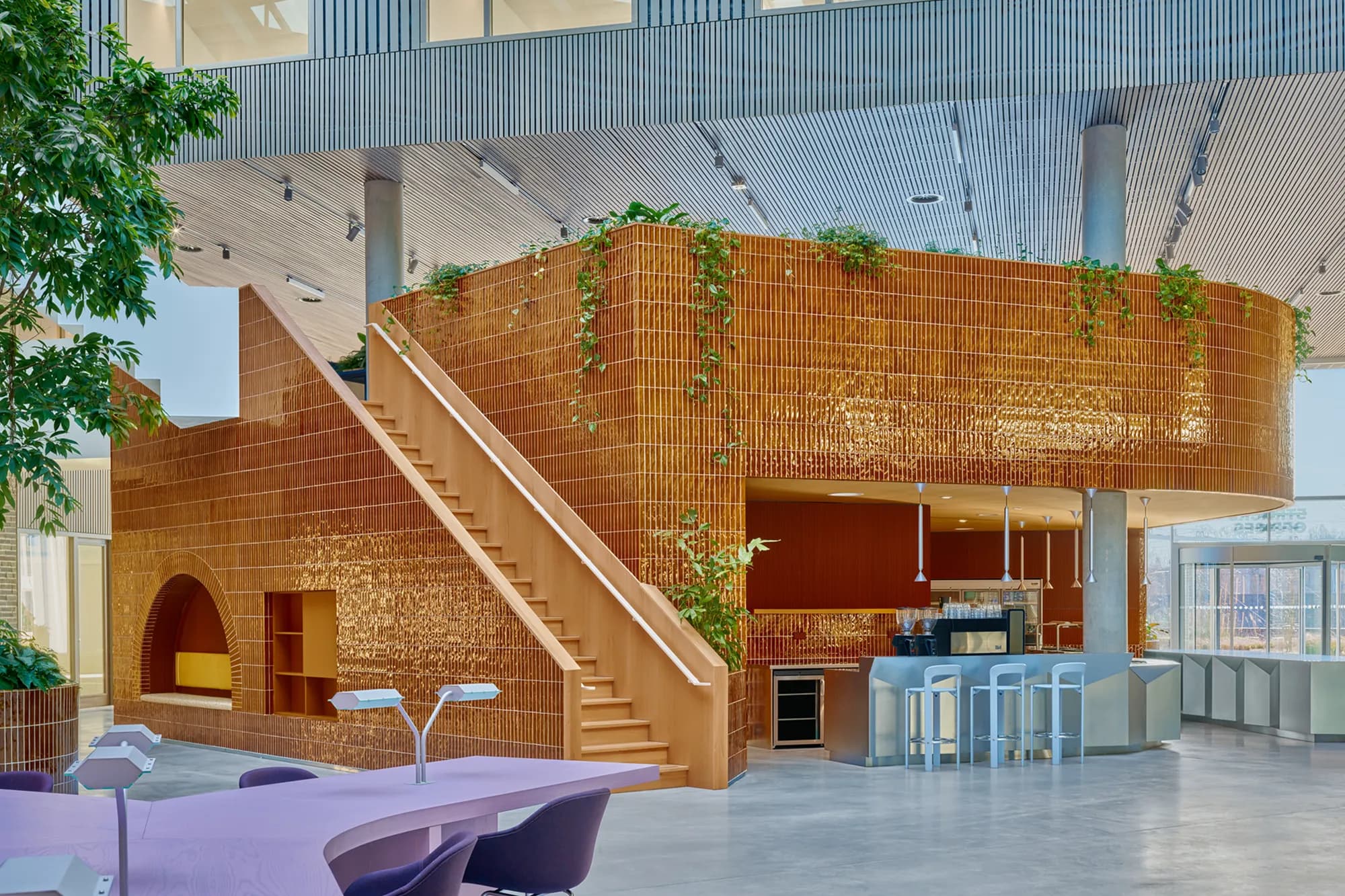 5tracks atrium pim top